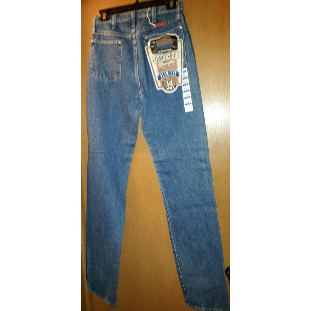 Vintage Wrangler Cowboy Cut Jeans w/Beading - Picture 9 of 9